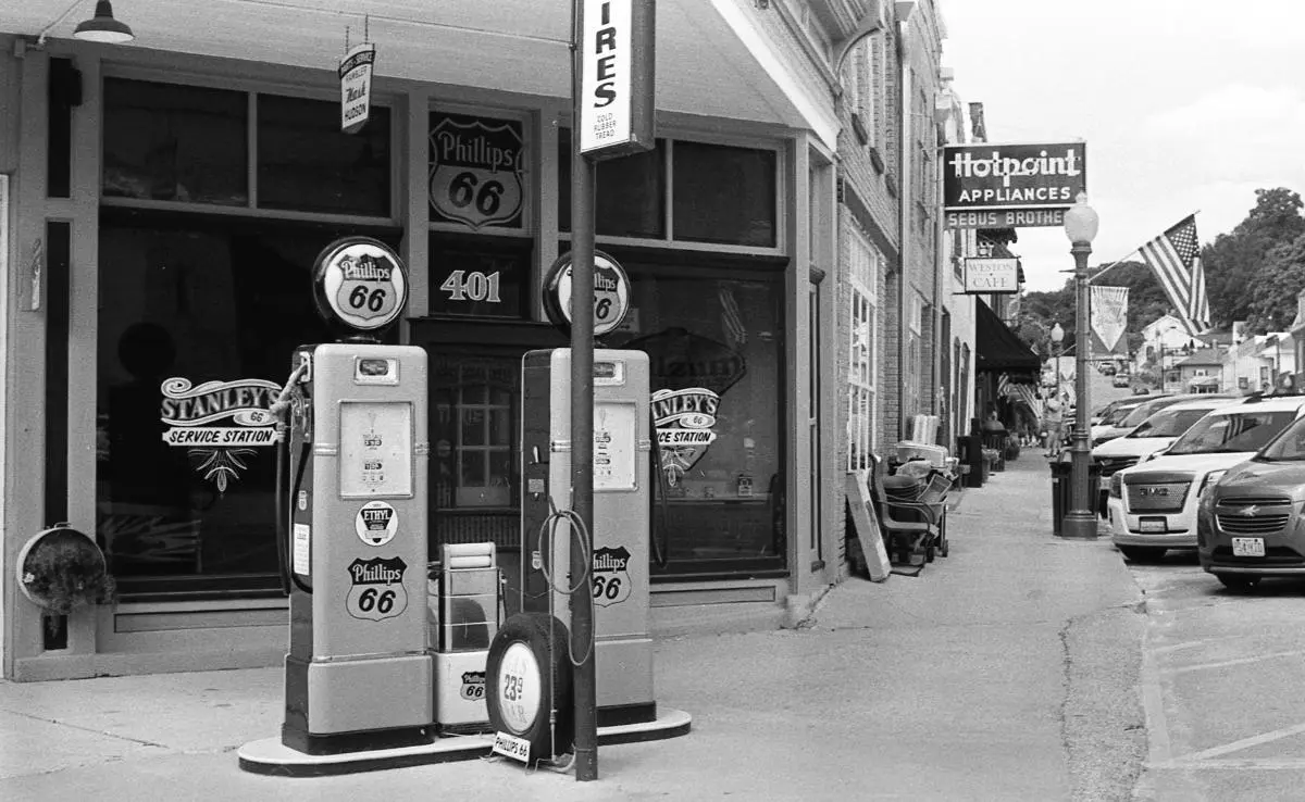 The History of the First Gas Station and Its Impact on Transportation